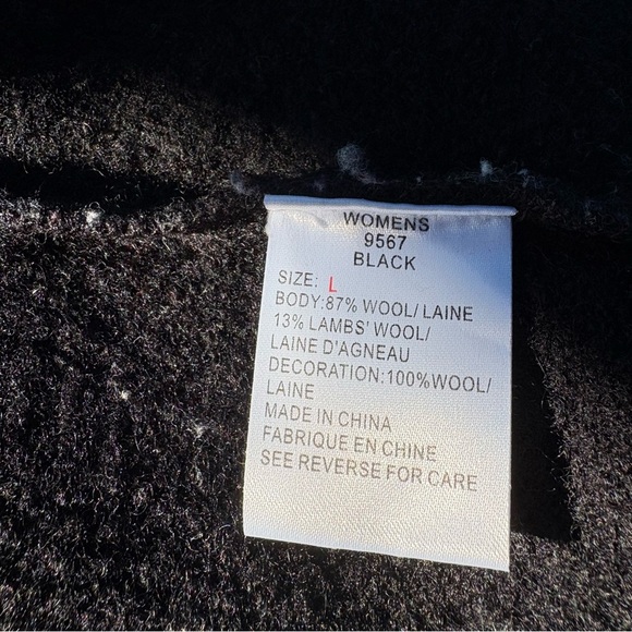 WOOLRICH Wool Vest Womens Large Black Fair Isle Zip Sweater, black, red and gray - Picture 4 of 5